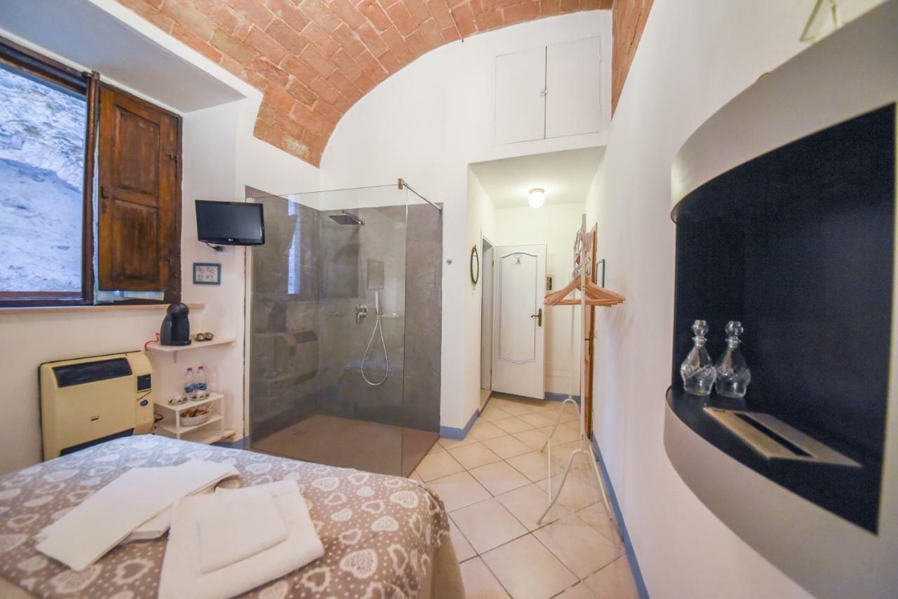 Apartamento Il Sogno Di Annalisa Il Nido Volterra Exterior foto