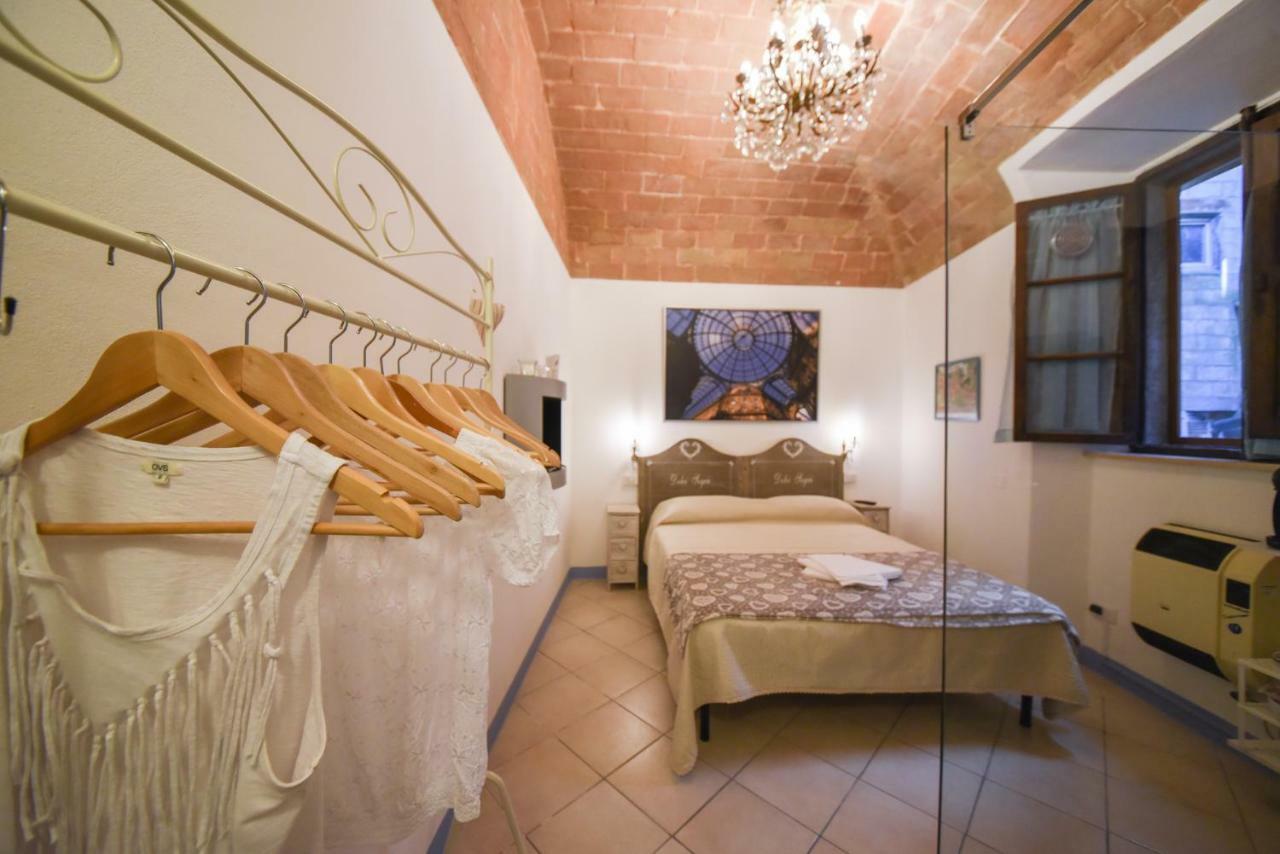 Apartamento Il Sogno Di Annalisa Il Nido Volterra Habitación foto